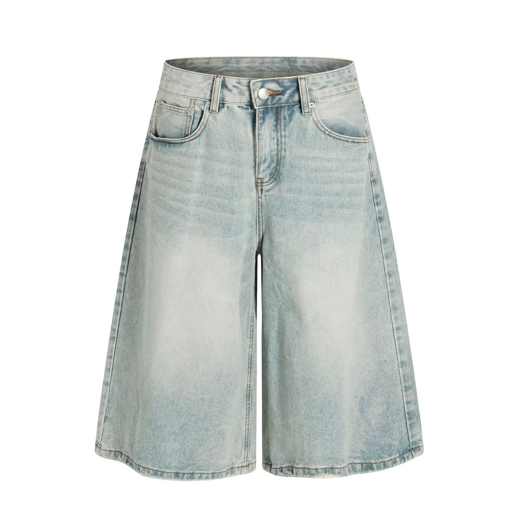 Fashion sports loose shorts